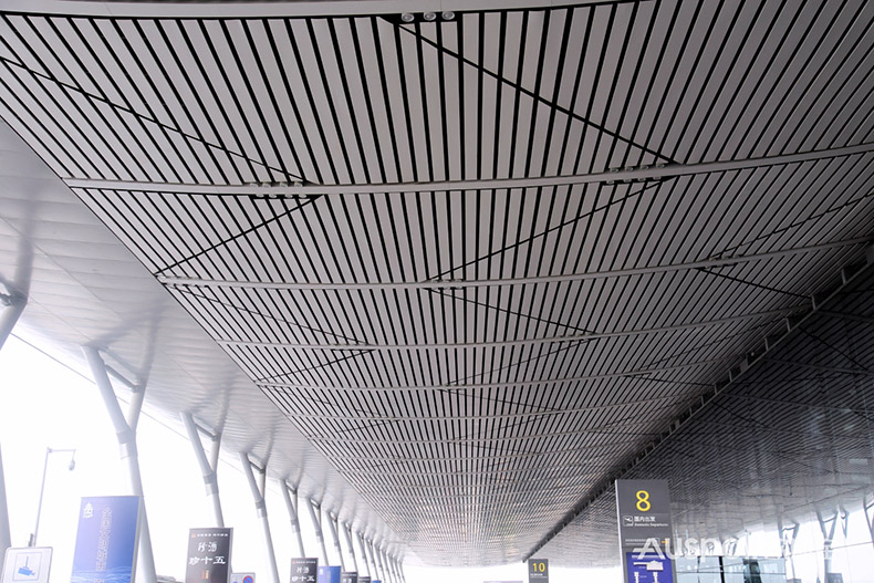 貴州龍洞堡國(guó)際機(jī)場(chǎng)