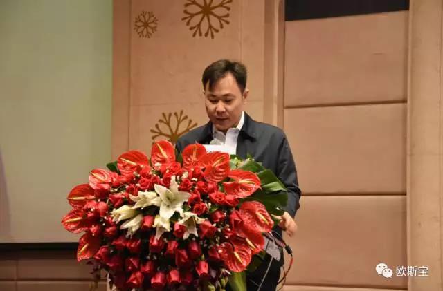 ”聚創·2017“經銷商大會暨新品發布會在穗隆重召開