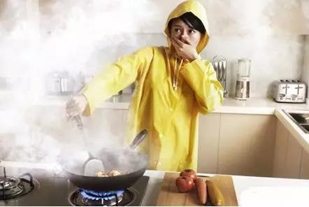 告別悶熱和油煙，涼風寶2.0與你fun享廚房新生活